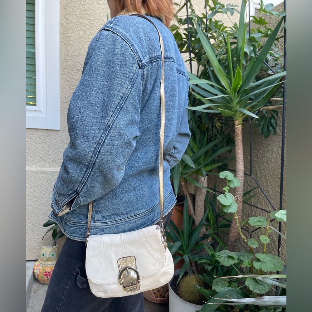 Vintage cream/gold Coach SoHo leather mini bag with silver hardware